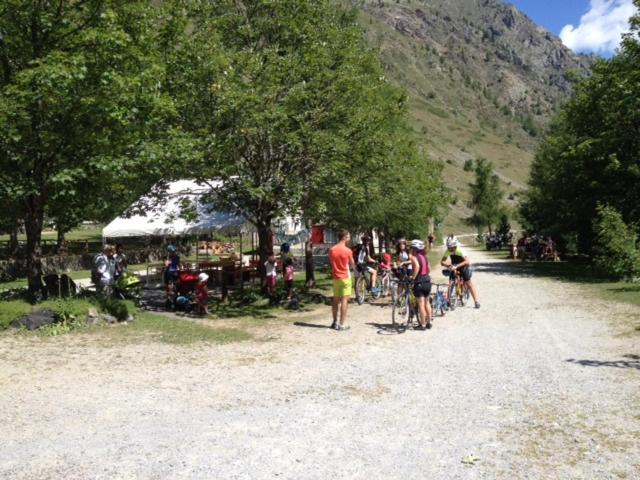 Rifugio Prati Del Vallone Pietraporzio 外观 照片